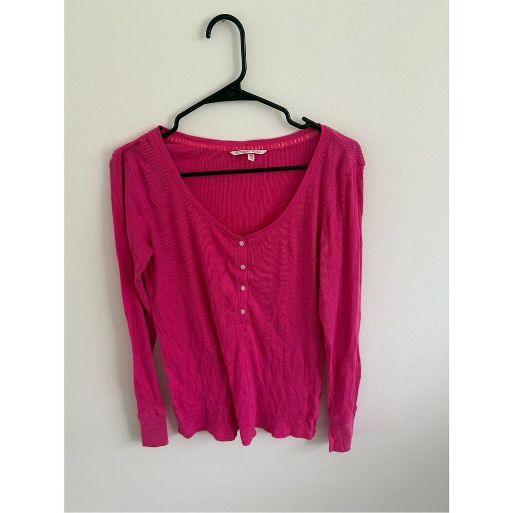 Victoria’s Secret Long Sleeve Ribbed Henley